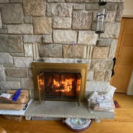 Secluded Chalet On Stream-Mins To Camelback Tannersville Buitenkant foto