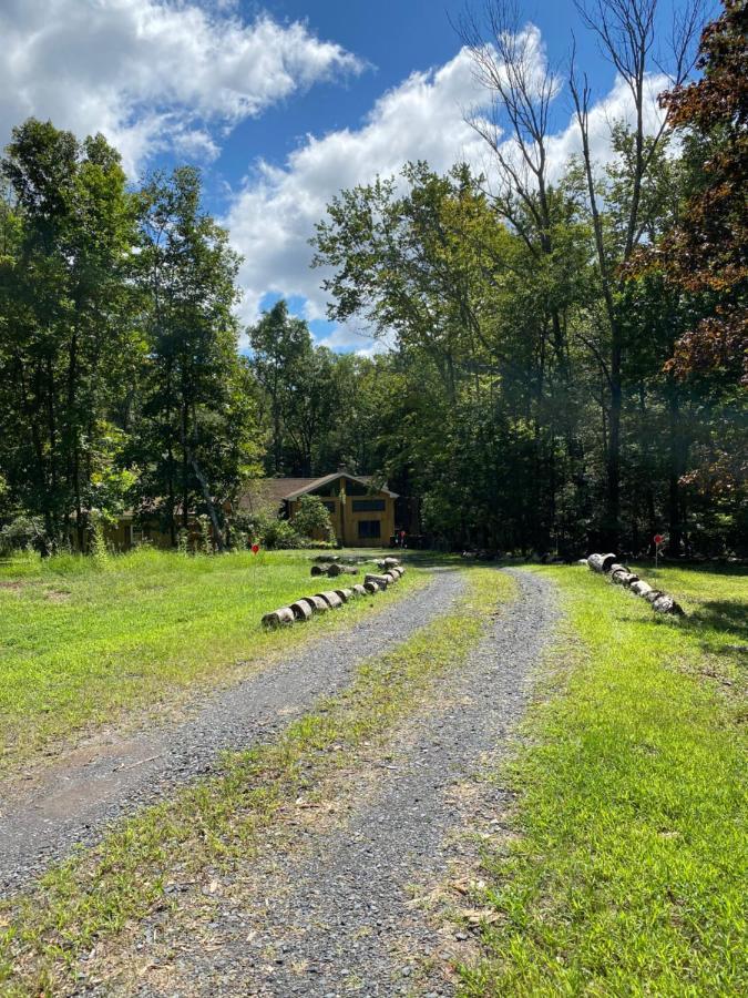 Secluded Chalet On Stream-Mins To Camelback Tannersville Buitenkant foto